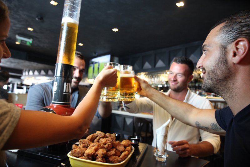 5 Pub-Goer Archetypes As Observed By Hugo Chetcuti’s Pub Staff